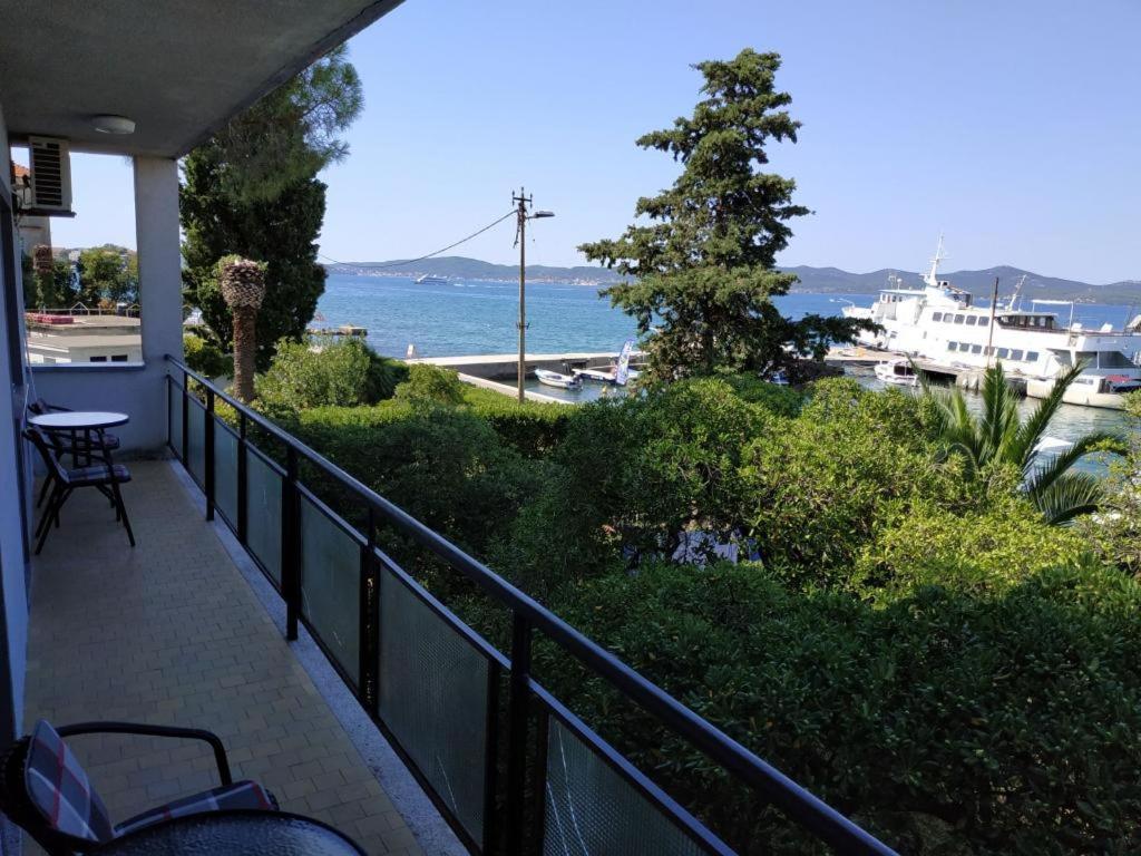 Amazing Seaview Apartment With A Balcony Near The Beach - Kneza Trpimira I Zadar Exterior photo